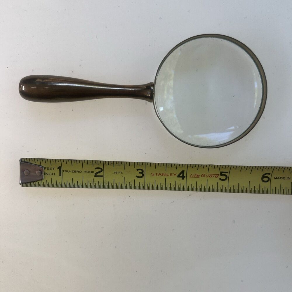 Vintage Handheld Magnifying Glass Brass Tone Frame Simple Handle - Pre owned